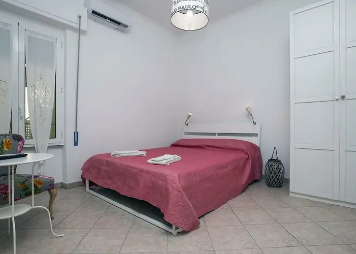 Il Cortiletto Di Via Tuscolana * Roma